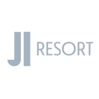 Jungle Island Resort logo