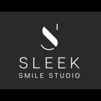 SLEEK SMILE STUDIO logo