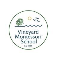 Vineyard Montessori School logo