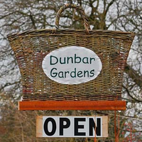 Dunbar Gardens logo