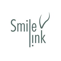 SMILE LINK DENTAL LABORATORY logo