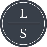 Leelyn Smith logo