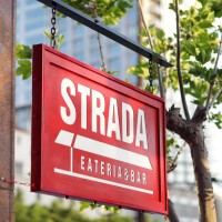 Strada Eateria & Bar logo
