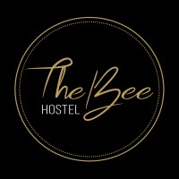 The Bee Hostel logo