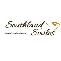 Southland Smiles logo