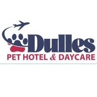 Dulles Executive Pet Center logo