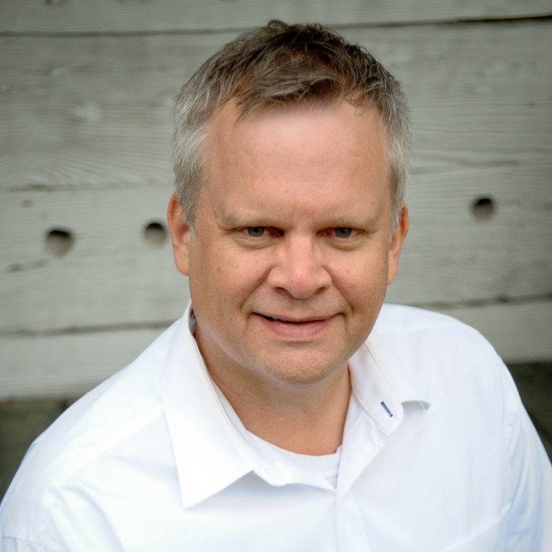 Image of Erik Larsen