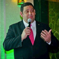 Image of Carlos Alcazar