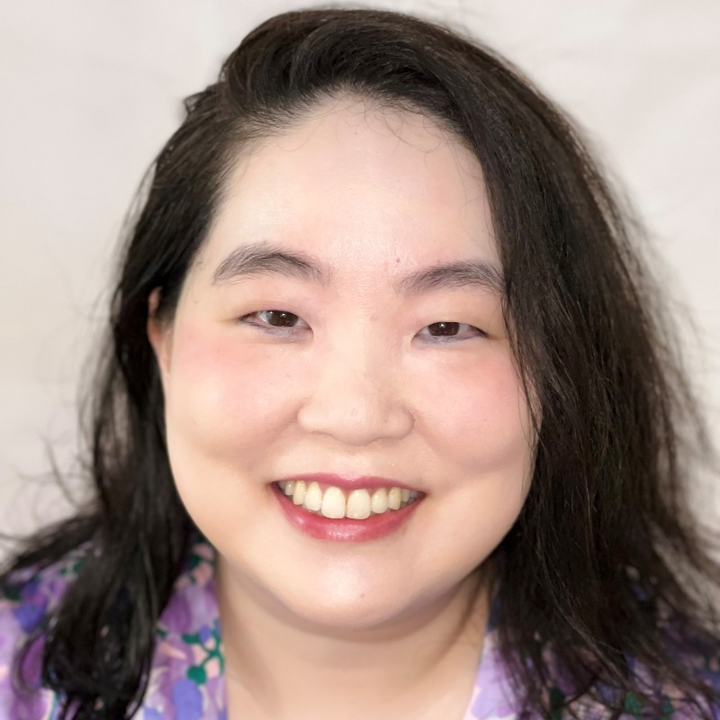 Image of Mari Suzuki