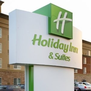 Holiday Inn & Suites Oakland Airport