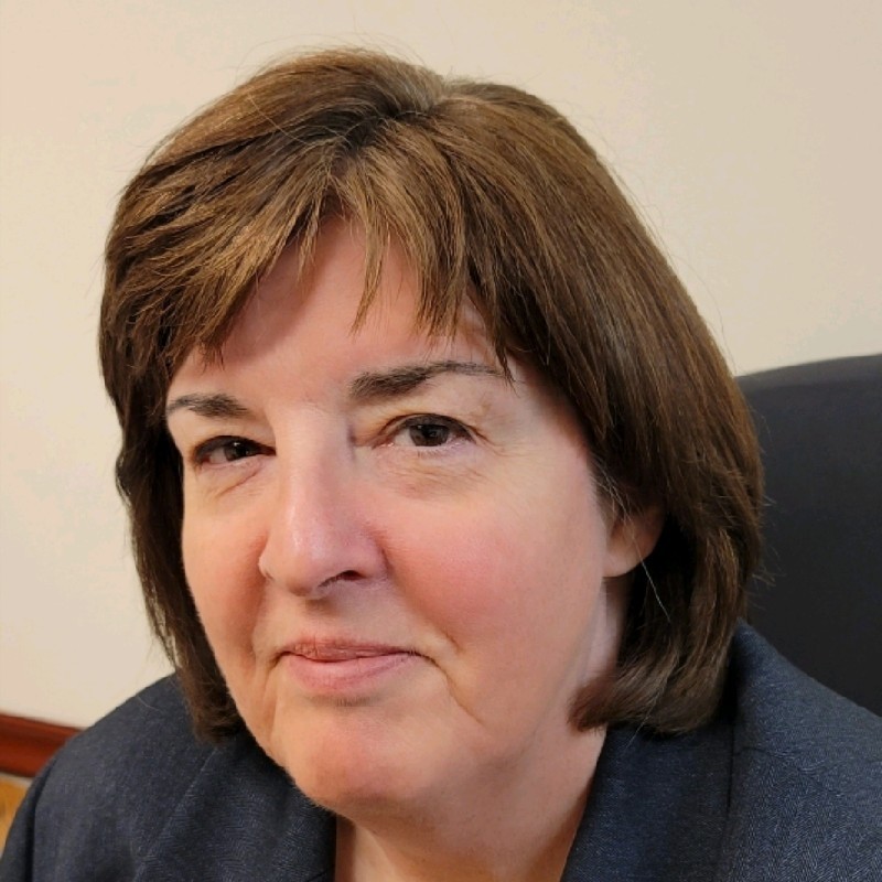 Image of Maureen Peters