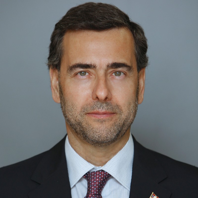 Carlos Arola