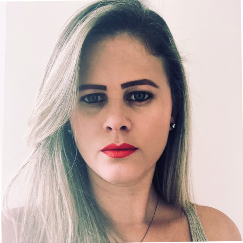 Andreia Siqueira Lopes