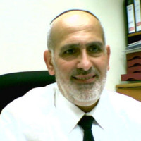 Image of Moshe Mulla
