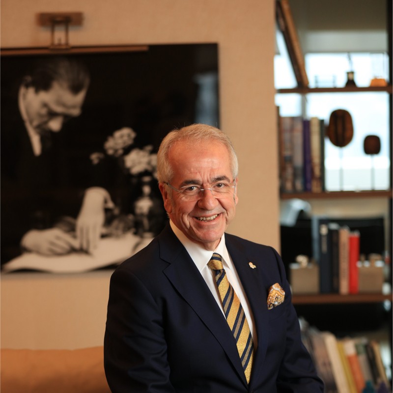 Image of Erol Bilecik