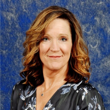 Image of Pam Ivey