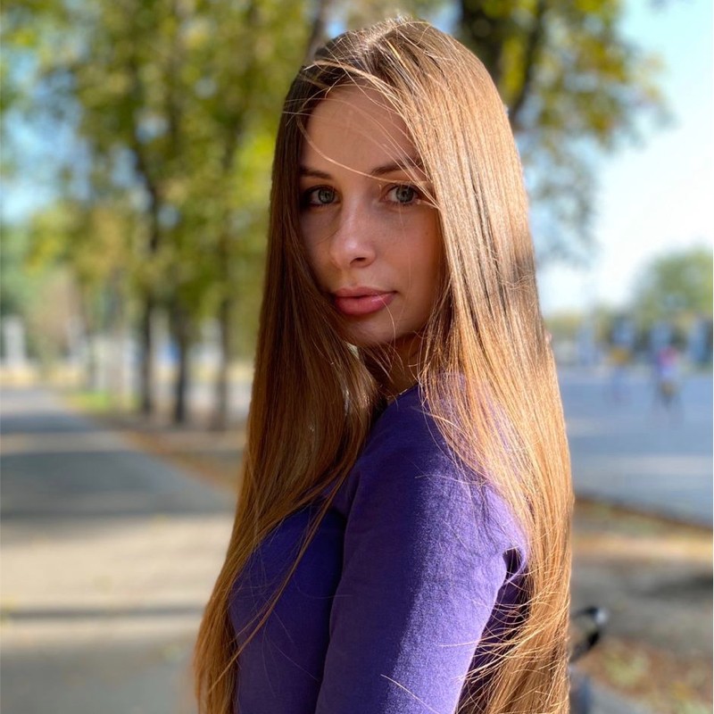 Contact Viktoria Medvedeva