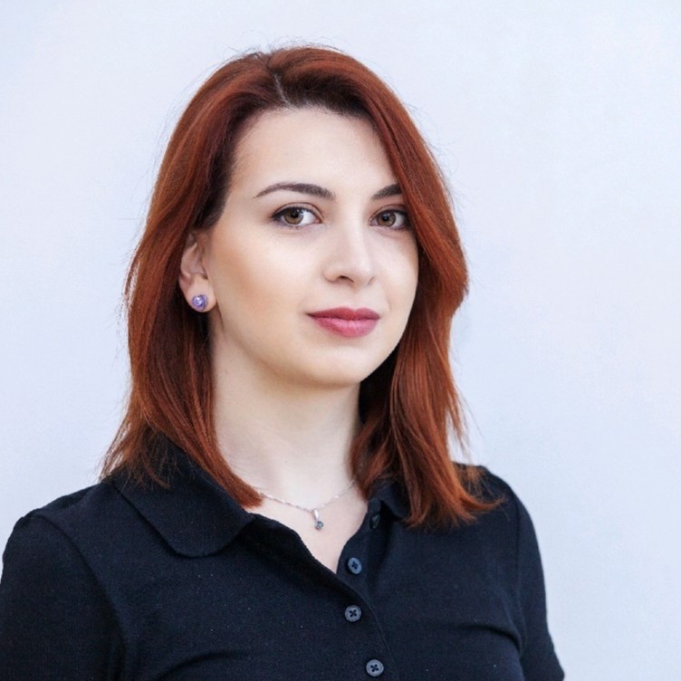 Elene Nadibaidze