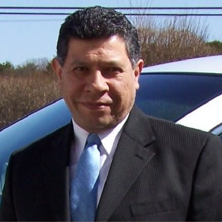 Carlos M Bernal Larios