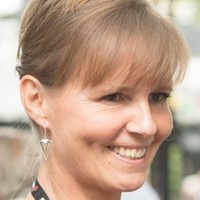 Contact Tina Brandt | HR Direktør - DEAS A/S