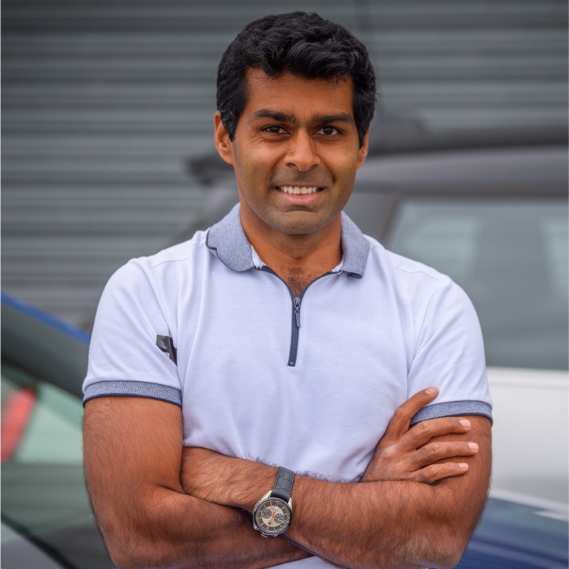 Karun Chandhok Email & Phone Number