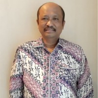 Image of Prof Manurung