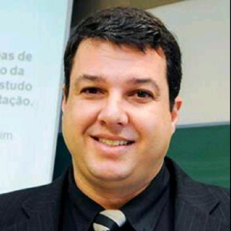 Adriano Moreno Jardim