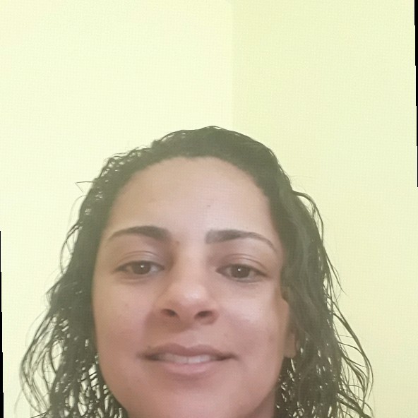 Aline Oliveira Santos