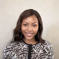 Naomi Mbangi