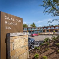 Contact Qualicum Inn