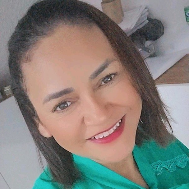 Dalvenisia Oliveira Santos