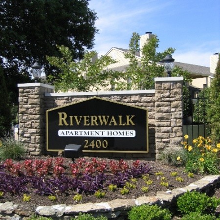 Contact Riverwalk Apartments
