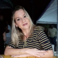 Andrea Santos Souza