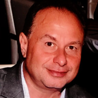 Greg Khvalabov