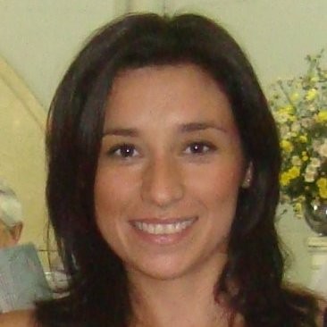 Contact Valeria Barvosa