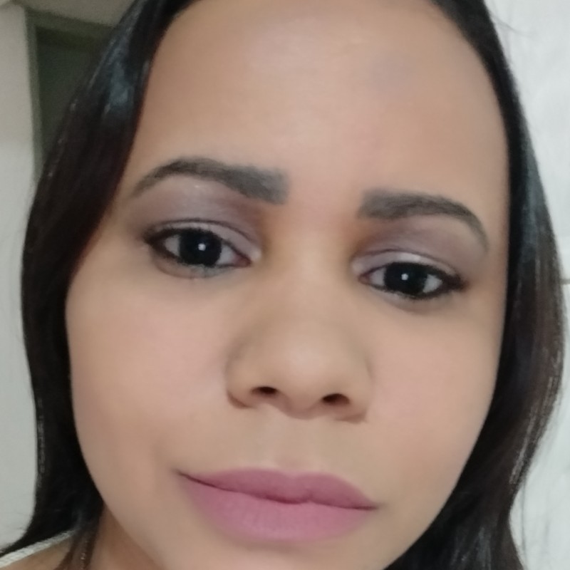 Ana Claudia Nascimento Santos