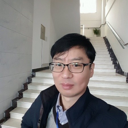 Dong Hwan Lee