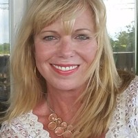 Image of Vicki Nichols