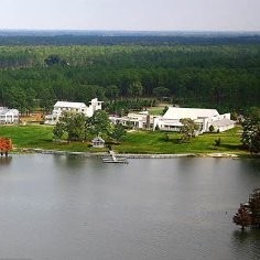Image of Lake Club