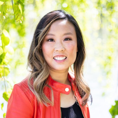 Image of Eileen Huang