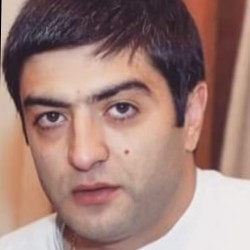 Albert Petrosyan