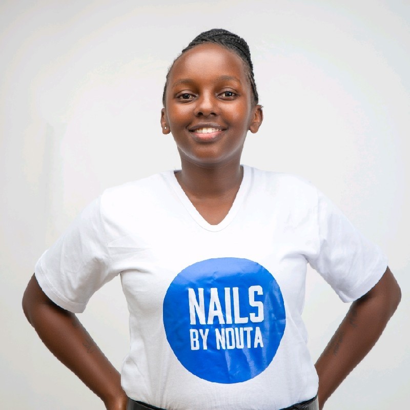 Contact Nails Nduta