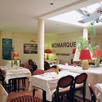 Hotel Monarque