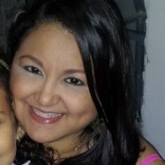 Karen Patricia Pernett Estrada