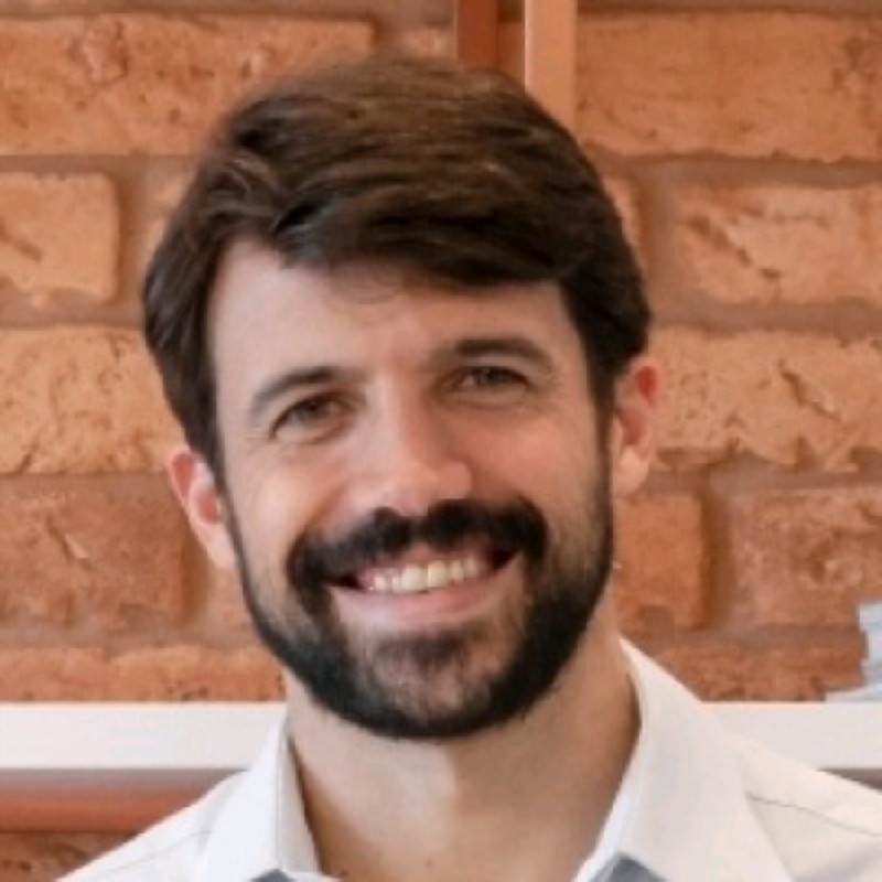 Gustavo Varella