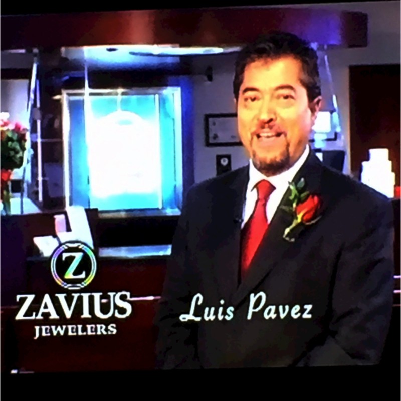 Contact Luis Pavez