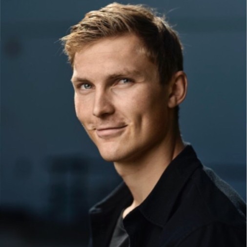 Viktor Axelsen Email & Phone Number