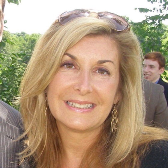 Image of Debra Landsmanyaros