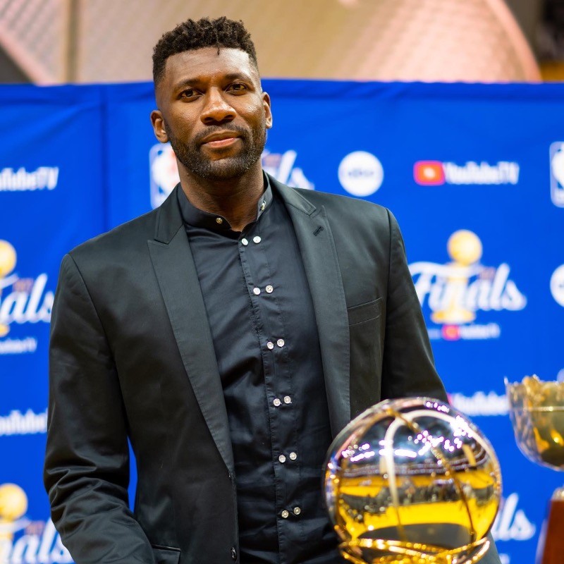 Image of Festus Ezeli