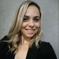 Cintia Oliveira